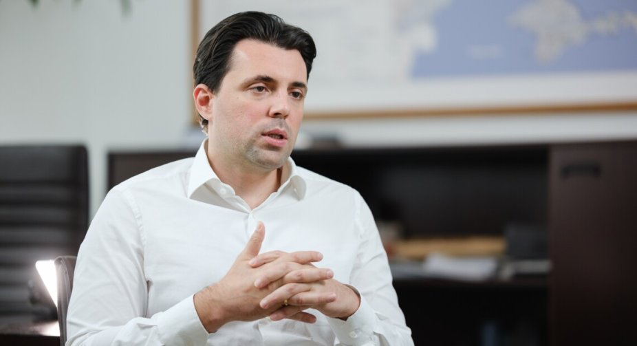 Ukrenergo CEO considers options for power outage schedules in Ukraine due to tense energy situation