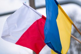 Українці у Польщі можуть втратити пільги через ухилення від призову: заява міністра закордонних справ
