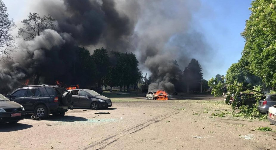 Russians hit Kharkiv and Kharkiv region with aerial bombs: there are casualties (UPDATED)
