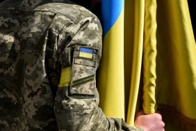 Зеленський пропонує продовжити воєнний стан та мобілізацію: законопроєкти до Ради