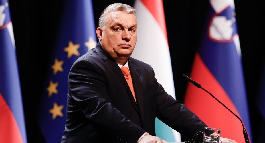 Robert Fico is still on the verge of life and death, - Hungarian Prime Minister Orban