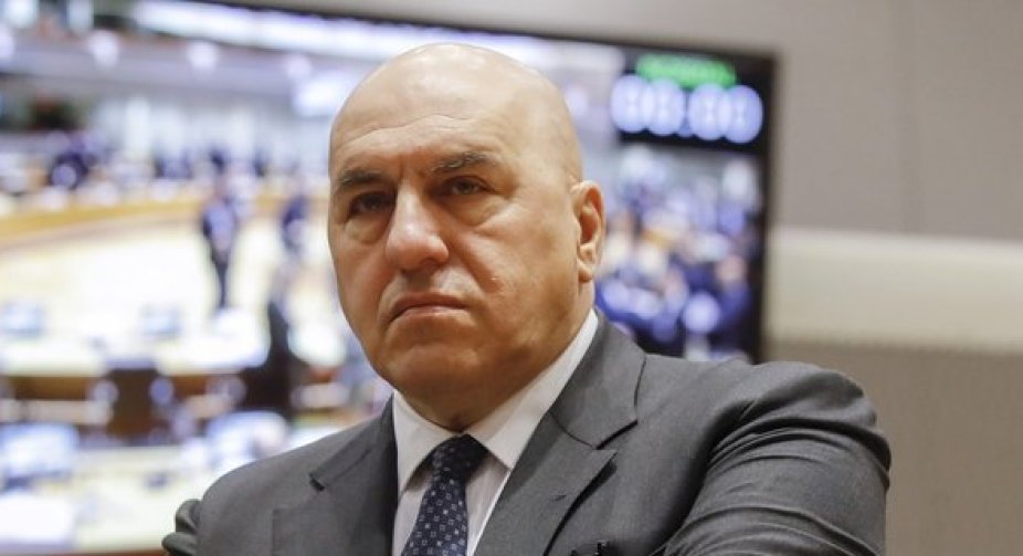 Міністр оборони Італії: Італія відкидає ідею військового втручання в Україні попри пропозиції Макрона