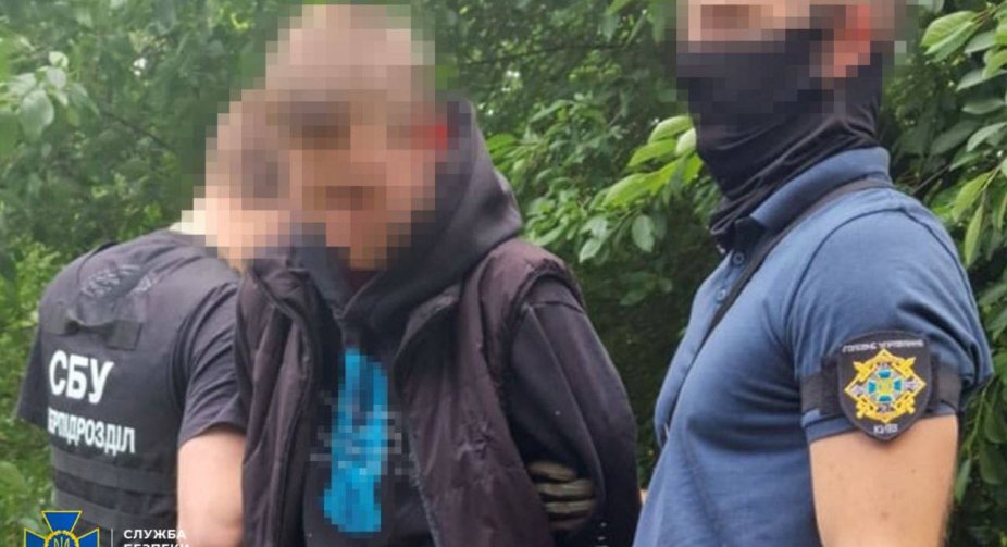 SBU detains 19-year-old Odesa resident on suspicion of spying for Russia: he collected data on hospitals and educational institutions for the military
