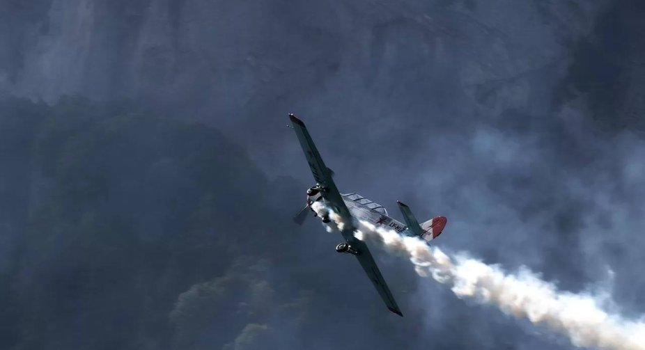 Two planes collide at an air show in Portugal: a pilot died 
