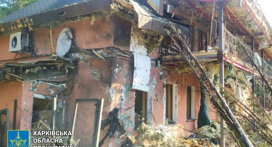 По базі відпочинку в Харківській області було завдано удару: є загиблий і постраждалі