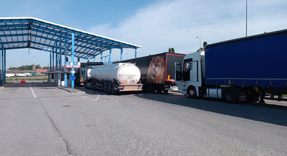 Poles resume blockade on the border with Ukraine: details 
