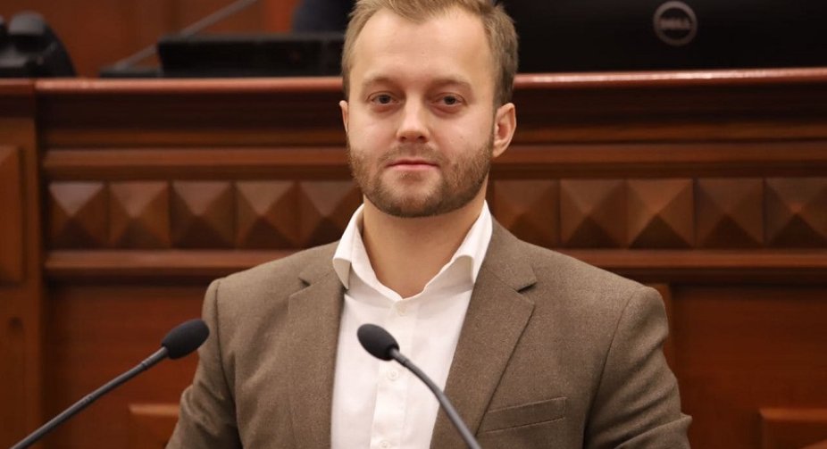 Обшуки у Київраді: ДБР розслідує вимагання хабарів від перевізників