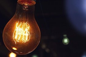 Україна зупиняє аварійні відключення світла: регіони переходять до звичайного графіку