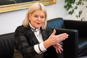 "Перетин червоної лінії": реакція міністра оборони Австрії на дозвіл ударів України по Росії