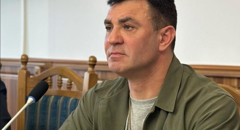 Конфлікт у суді: охоронець Тищенка кричав на суддю та загрожував нанести собі тілесні ушкодження