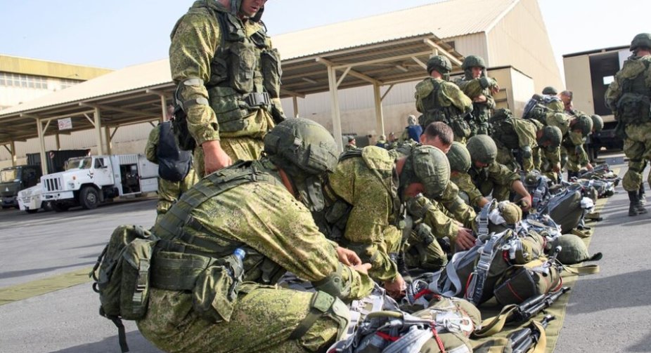 Напрямок Авдіївка-Покровськ: розвідка Великої Британії про рух російських військ