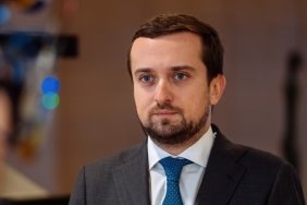 Обшуки у колишнього заступника голови ОП Кирила Тимошенка: подробиці й коментарі
