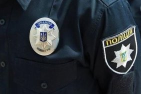 У Херсоні жінка вкусила поліцейського, захищаючи сина від перевірки документів