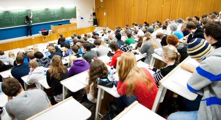 У Литві зупиняють безкоштовне навчання українських біженців: деталі заходів