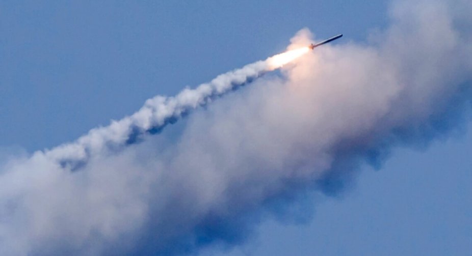 Вознесенськ під обстрілом: поранені в результаті атаки на цивільний об'єкт (ОНОВЛЕНО)