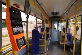 Жінок безкоштовно навчать водити міські автобуси через дефіцит кадрів