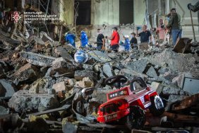 Зеленський: Унаслідок учорашнього обстрілу загинуло 38 осіб, серед них четверо дітей