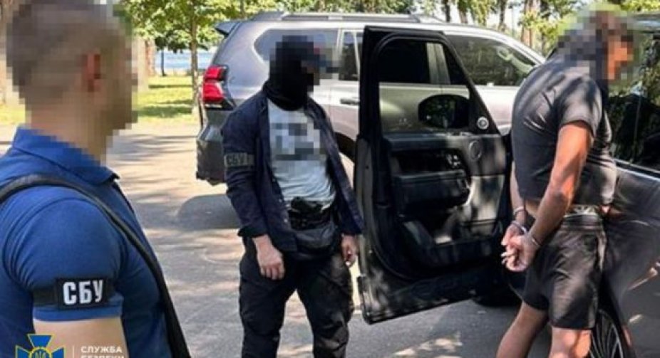 Затримання на хабарі: СБУ викрила високопосадовця київської податкової служби