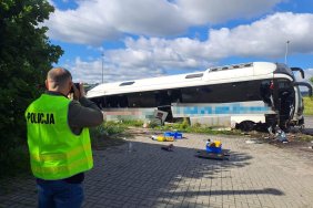 ДТП на польській автомагістралі: мікроавтобус з українцями перекинувся, постраждали діти (ОНОВЛЕНО)