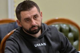 Обіцяні Україні F-16 перевищують кількість навчених пілотів, - Арахамія