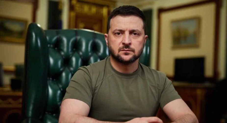 Зеленський: далекобійна зброя – відповідь на російські керовані авіабомби