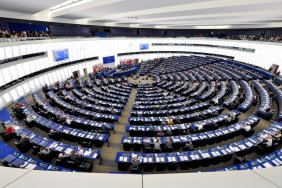 Резолюція Європарламенту: підтримка України і засудження дій Орбана