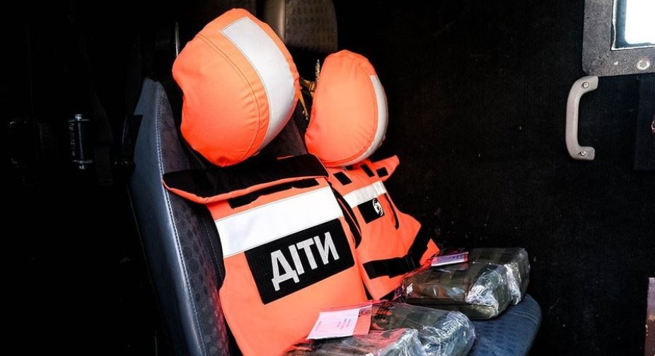 Евакуація дітей з Донецької області: рішення уряду та план дій