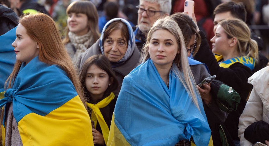 Опитування: корупція та мовне питання - головні причини роз'єднаності українського суспільства