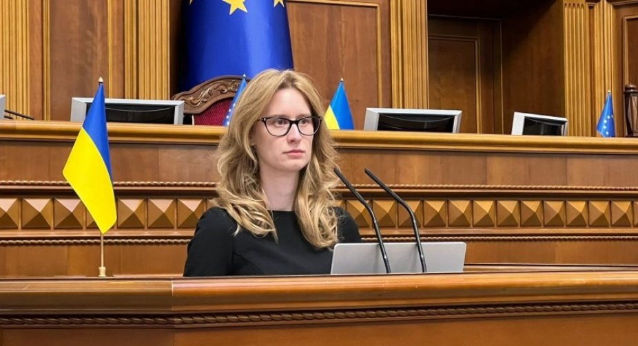 Верховна Рада має терміново ухвалити зміни до бюджету: військові ризикують залишитися без зарплат
