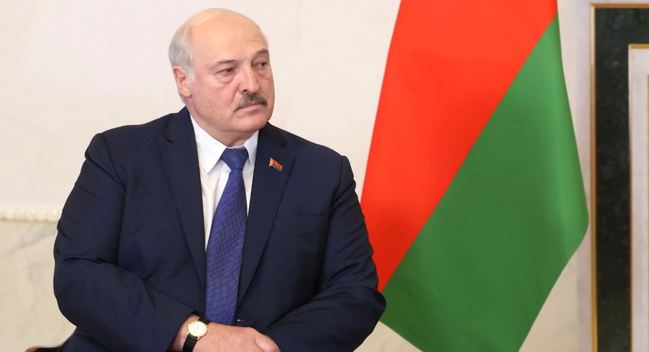 Лукашенко дав зрозуміти, що Білорусь розгорнула ядерну зброю біля кордону з Україною 