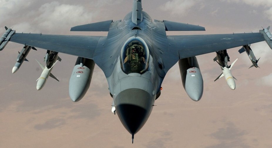 Літаки F-16 для України: посол США розповіла про плани та підготовку до застосування