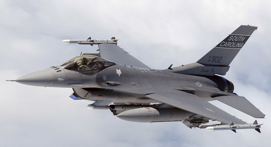 Початок постачання F-16: Україна отримала перші літаки з сучасним обладнанням, очікується розширення коаліції