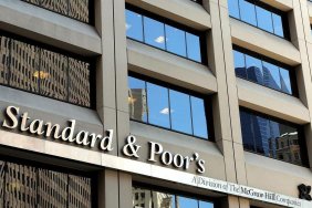 Невизначеність війни: S&P прогнозує, що український ВВП не відновиться до 2027 року