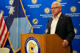 Камала Харріс офіційно анонсувала кандидата у віце-президенти: губернатор Міннесоти Тім Волз